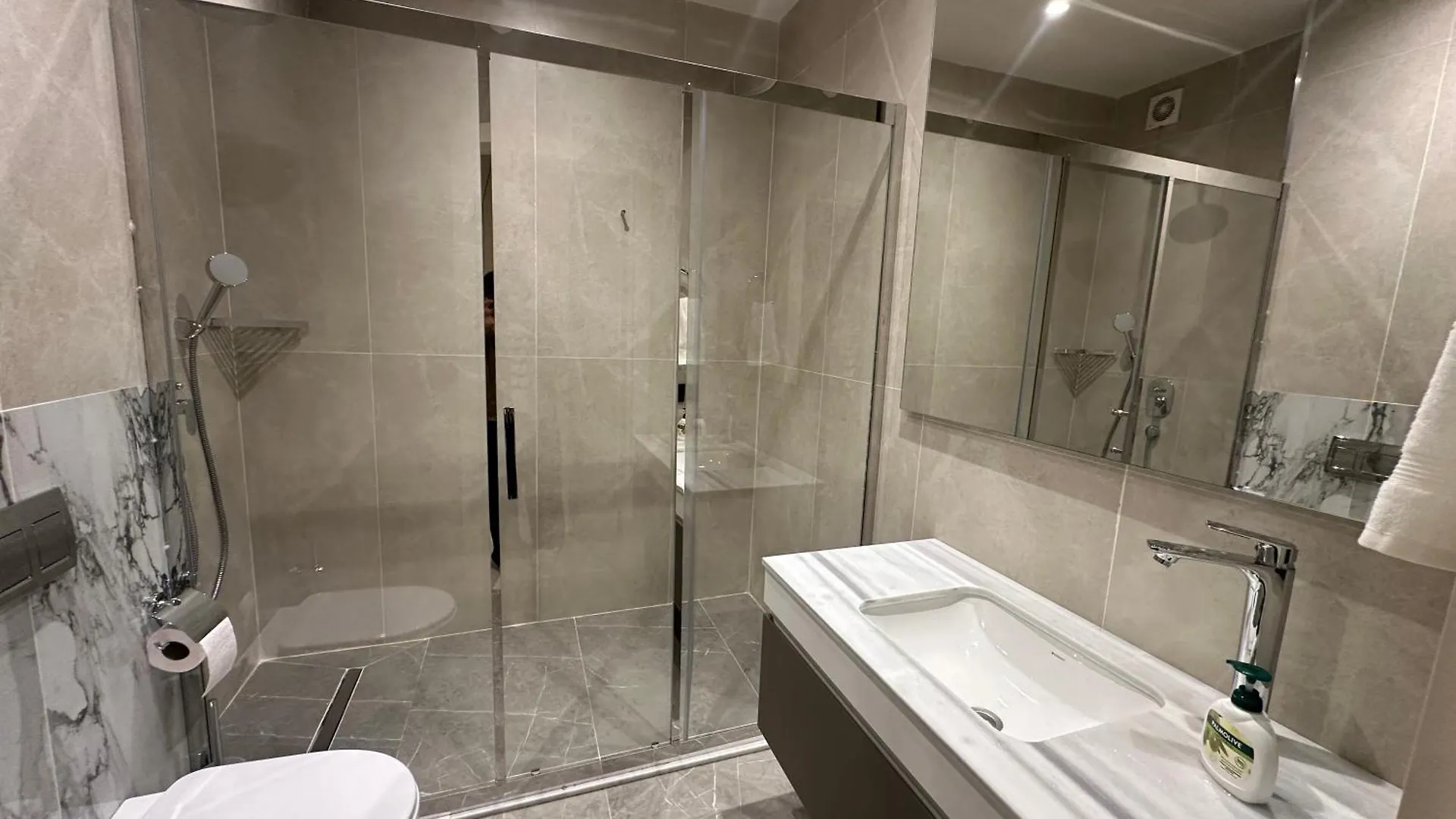 Sea Breeze Park Residences 2 Baku Apartment